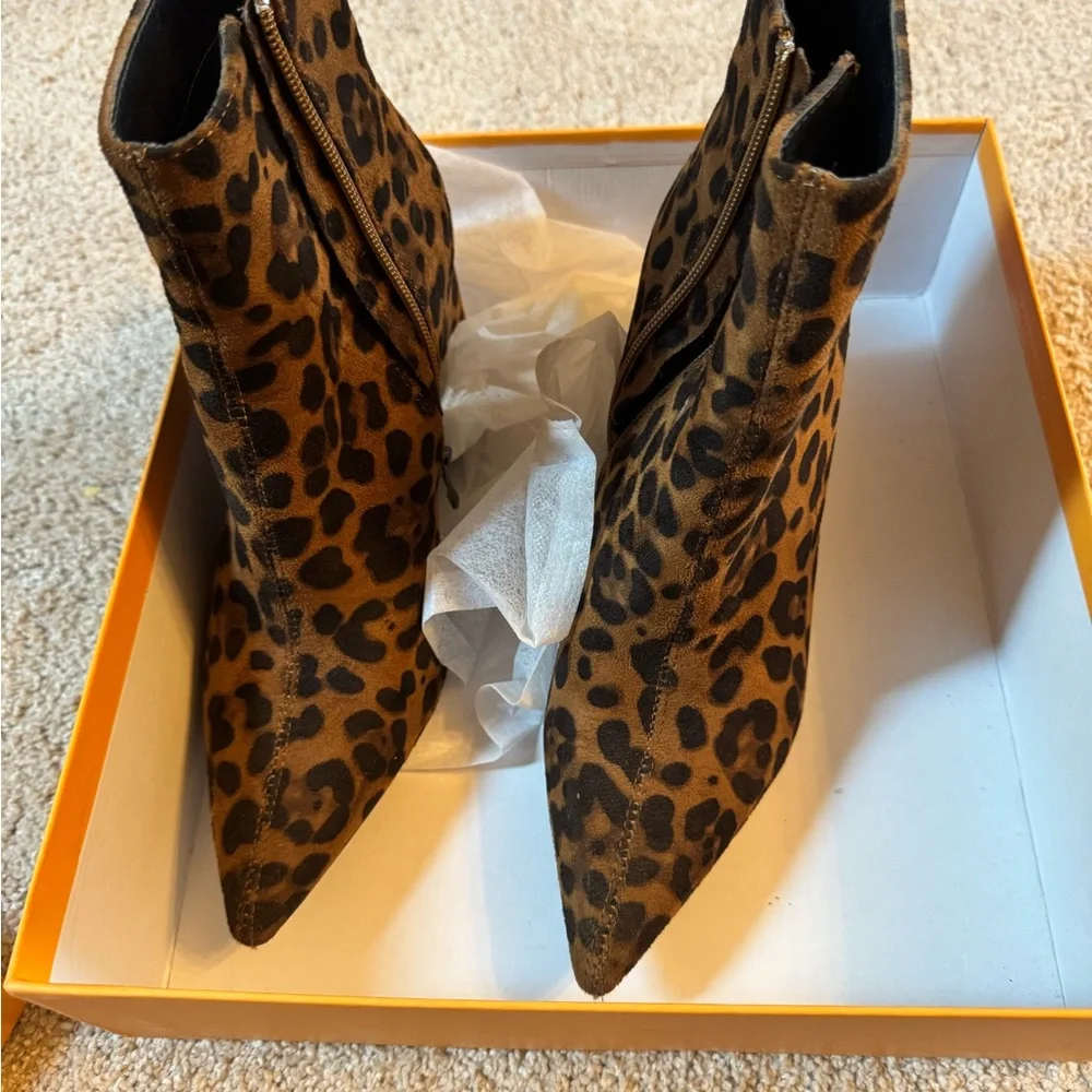 Leopard Print Ankle Boots - Picture 2 of 3
